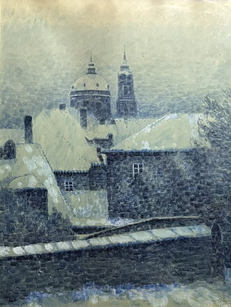 PRAHA ZASNĚŽENÉ STŘECHY NA MALÉ STRANĚ S VÝHLEDEM NA CHRÁM SV. MIKULÁŠE - HOLEČEK JAN