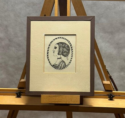 PORTRÉT DÍVKY S HISTORIZUJÍCÍM ÚČESEM A ŠPERKY - STEHLÍK CTIRAD