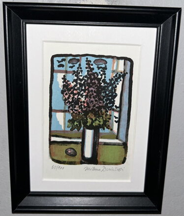 KVĚTINY VE VÁZE PŘED OKNEM - DVOŘÁKOVÁ MILENA