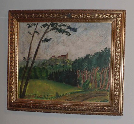 HRAD KUNĚTICKÁ HORA - ZUSKA